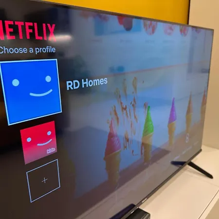 Rdhomes Falvo, Vomero * ナポリ