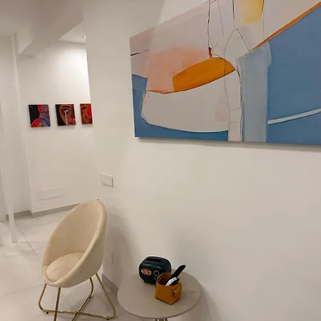 Rdhomes Falvo, Vomero Apartment